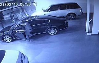 Çaldığı lüks otomobili geri bırakan hırsız...