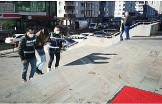 Çalıntı malları internette ikinci el gibi satmaya...