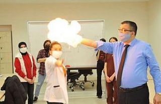 Çan Belediyesi ile gençler bilim ışığında ilerliyor