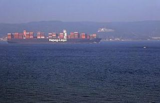 Çanakkale Boğazı 14 saat trafiğe kapandı