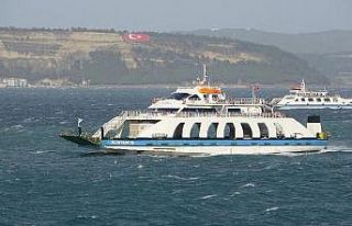 Çanakkale’de lodos deniz ulaşımını etkiliyor