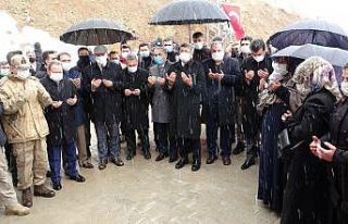 Çığ faciasında hayatını kaybedenler için anma...