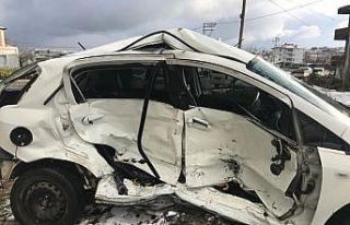 Çınarcık’ta trafik kazası: 2 yaralı