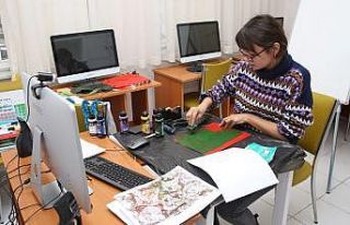 Çocuklar tatilde atölyelerde buluştu