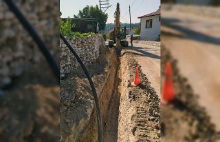 Çökertmeye 3 km içme suyu hattı döşendi