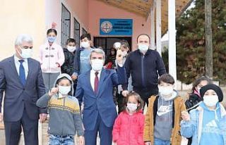 Çorum’da 176 okulda 10 bin 869 öğrenci ders başı...