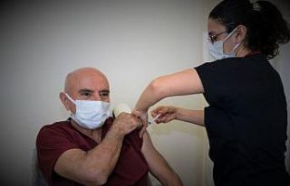 Çorum’da korona virüs aşısının ikinci dozu...