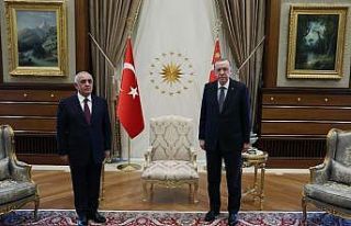 Cumhurbaşkanı Erdoğan, Azerbaycan Başbakanı Asadov’u...