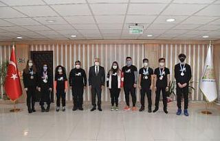 Davraz Kayak Spor Kulübü, Alp Kayak yarışmalarında...