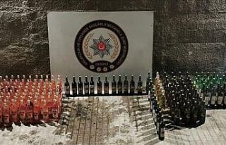 Denizli’de 8 alkol ve eşya kaçakçısı yakalandı