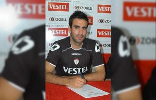 Denizlispor’da sportif direktörde istifasını...