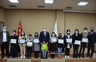 Dereceye giren öğrencilerin ödülleri takdim edildi