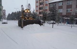 Devrekani’de yol açma çalışmaları sürüyor