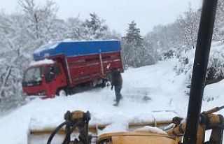 Devrek’te ulaşıma kapalı köy yolu kalmadı