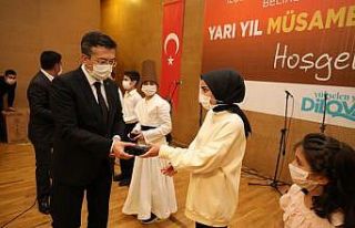 Dilovalı öğrencilere şiirli, müzikli moral etkinliği