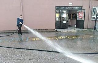 Dilovası’nda okullar yüz yüze eğitime hazırlandı