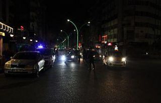 Diyarbakır’da 56 saatlik sokak kısıtlaması başladı