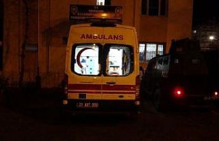 Diyarbakır’da ambulansa saldırı