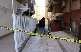 Diyarbakır’da kuyumcu ve berbere silahlı saldırı:...