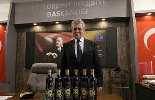 Edremit Belediyesi zeytinyağı satışa hazırlanıyor