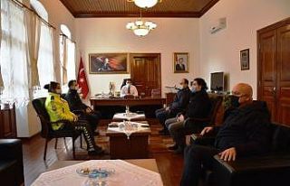 Edremit Kaymakamlığında pandemi ve güvenlik toplantısı...