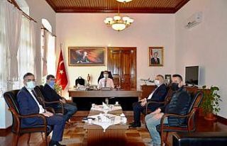 Edremit’te ulaşım sorunları masaya yatırıldı