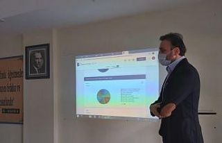 Eğitim fakültesinde dönem sonu değerlendirme toplantısı