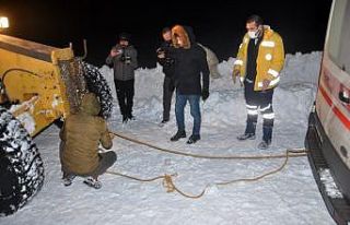 Ekipler 60 yaşındaki Rahime teyze için seferber...