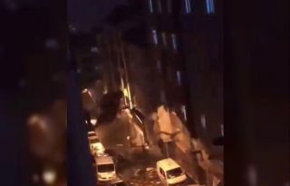 Esenler’de çatının uçma anı kameraya yansıdı