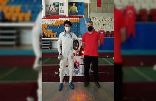Eskrim sporcusu Akal, Dünya Şampiyonası için Milli...