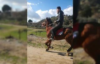 Evde kanlar içinde bulunan genç jokey kurtarılamadı