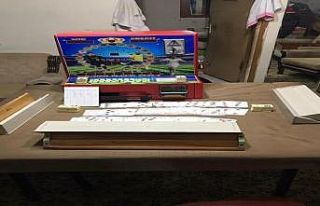 Evi kumarhaneye çevirdiler