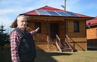 Evine kurduğu sistemle 15 yıldır elektriğe para...