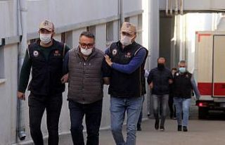 FETÖ operasyonunda yakalanan 5 zanlı adliyede