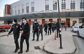 FETÖ şüphelisi 15 şahıs adliyeye sevk edildi