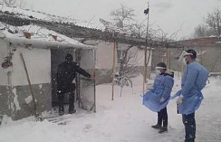 Filyasyon ekipleri kar kış demiyor