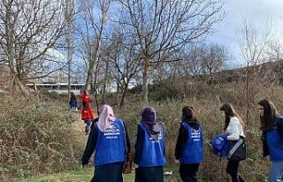 Gençlik Merkezi Gönüllü Gençlerle birlikte doğa...