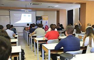 Girişimcilerin fikirleri projeye dönüşüyor