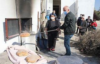 Girit Türklerinin 120 yıllık ekşi mayalı ekmeği...