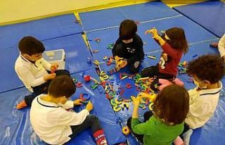 GKV’de çılgın çoraplar ve eldivenler etkinliği