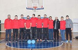 Goalball erkek milli takımı Karaman’da enerji...