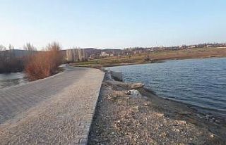 Gölette çevre düzenlemesi