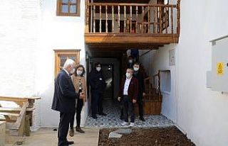 ‘Gözcüler Evi’ restorasyon çalışmalarında...