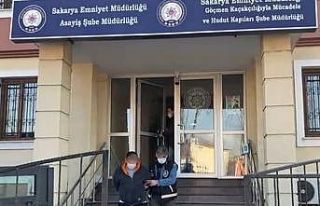 Gündüzleri bekçilik yaptığı depodan 37 ton fındık...