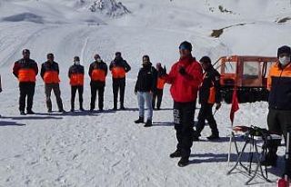 Hakkari’de çığ tatbikatı
