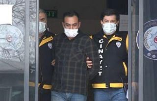 Halüsinasyon görüp arkadaşını öldüren zanlı...