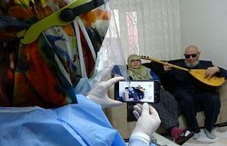 Hanifi Dede’den aşı için gelen sağlıkçılara...