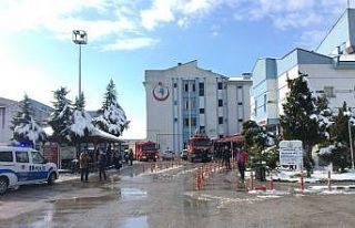 Hastanede çıkan yangın paniğe neden oldu
