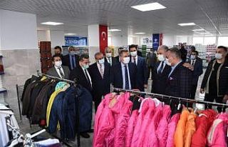"Hayır Çarşısı" dualarla açıldı