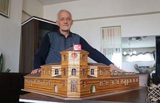 Her birinde 6 bin tahta parçası kullandı, birebir...